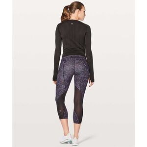 Lululemon Inspire Crop II Size 4 Crystalline Black Full On Luxtreme Mesh W6AMNS